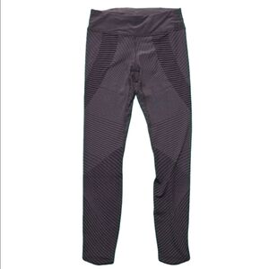 Nike Dri-Fit Ribbed Stretch Leggings Tapered Ankle Pocket Drawstring Waist Small